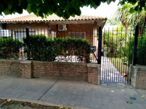 Imagen 4 de 21 de Chalet En Venta