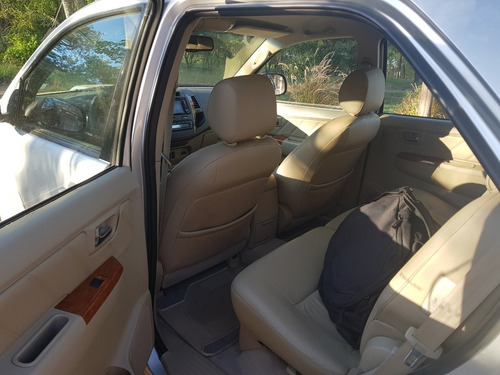 Toyota Sw4 3.0 Srv Cuero I 171cv 4x4 2011 Inmaculada