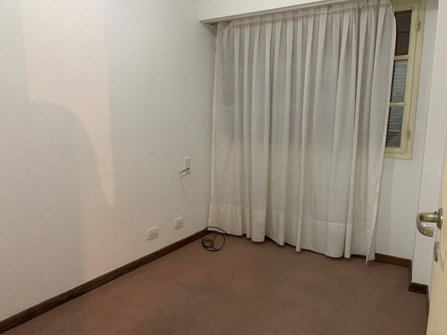 Imagen 12 de 15 de Departamento De 4 Ambientes En El Barrio De Recoleta