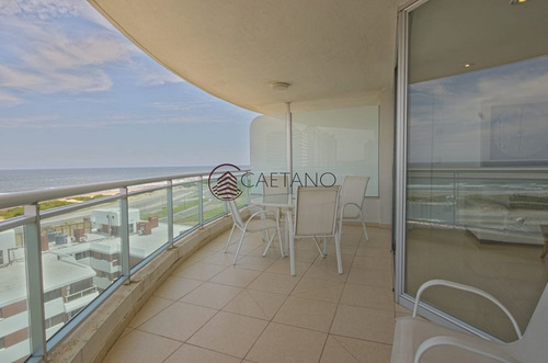 Imagen 6 de 26 de Apartamento Con 3 Dormitorios Más Dependencia En Alquiler Temporada - Punta Del Este Brava