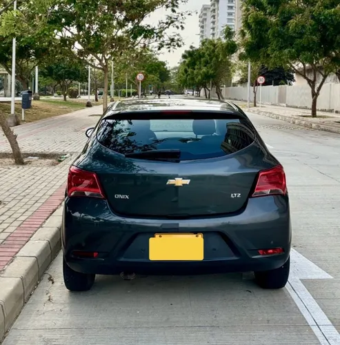Chevrolet Onix 1.4 Ltz 5 p