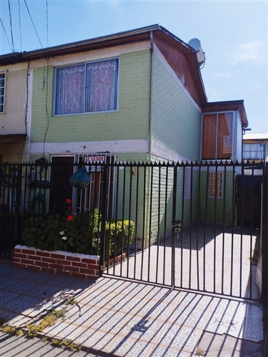 Imagen 1 de 12 de Casa En Venta De 3 Dorm. En Puente Alto