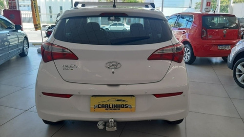 Imagem 11 de 15 de Hyundai Hb20 2017 1.0 Comfort Flex 5p