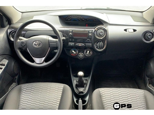 Toyota Etios 1.5 Sedan Xs 2015 Automotores Gps