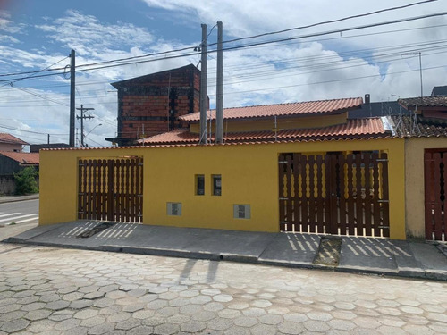 Imagem 2 de 3 de Casas 2 Quartos Para Venda Em Itanhaém, Jardim Magalães, 2 Dormitórios, 1 Suíte, 2 Banheiros, 2 Vagas - 339_2-877977