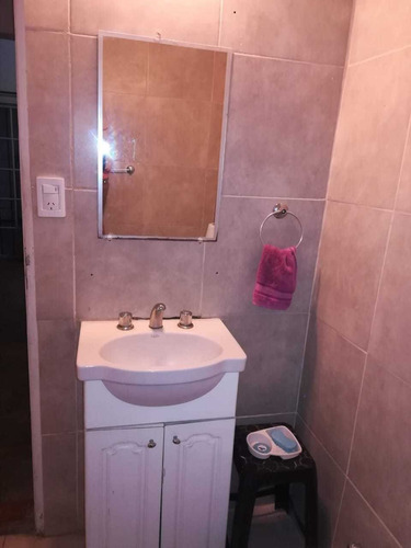 Imagen 11 de 14 de Casa-quinta Con Pileta Para Alquiler Y/o Venta