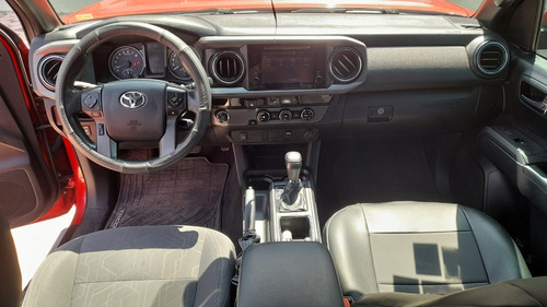 Imagen 8 de 14 de Toyota Takoma 2016 Trd Sport 4x2 Dob/cab Tela Eng $ 113,600