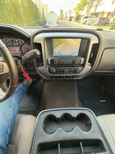 GMC Sierra 5.4 Cabina Regular Sle 4x4 At