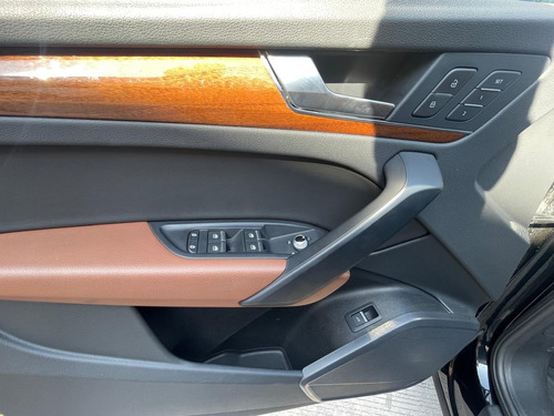 Audi Q5 2.0 L 45 Tfsi Elite Mhev