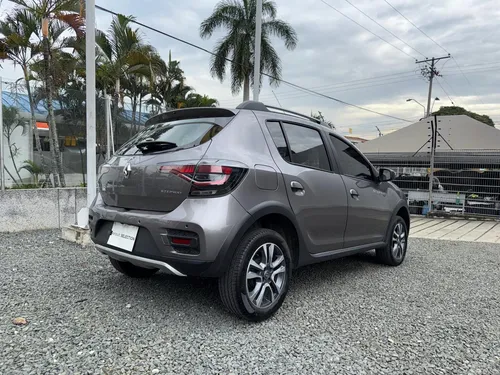 Renault Stepway 1.6 Dynamique / Intens Automática