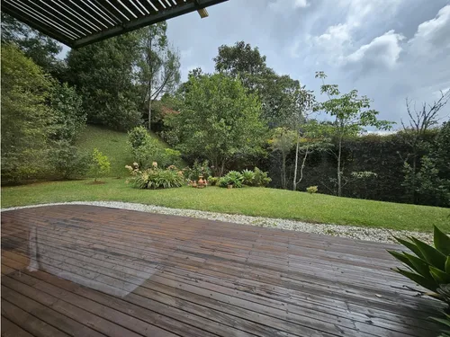 Rhbr-11804 Casa De Un Nivel (envigado, Alto De Las Palmas)