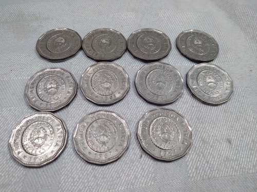 Lote 11 Monedas Argentina 1967, 25 Pesos