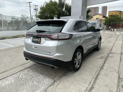 Ford Edge 2.0 Titanium