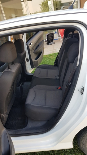 Peugeot 308 1.6 Active 2015