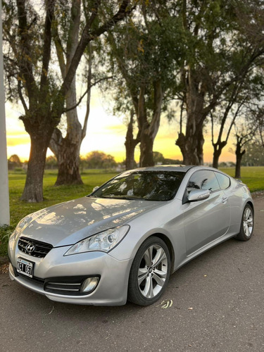 Hyundai Genesis 3.8 Coupe 300cv 6mt