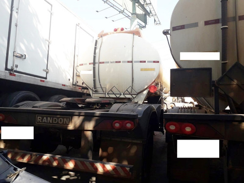 Imagem 7 de 11 de Carreta Bitren Randon Com Pneus