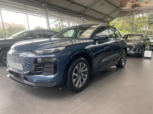 Q6 E-tron 45 Tech Plus