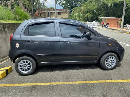 Chevrolet Spark 1.0 Go