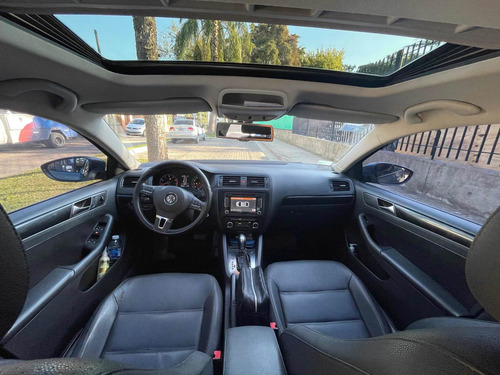 Volkswagen Vento 2.5 Luxury Tiptronic 170cv 2011