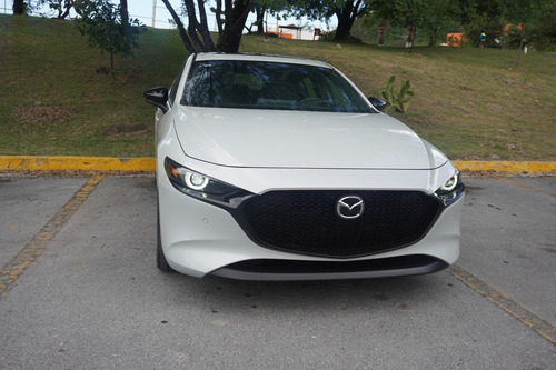 Mazda Mazda 3 2.5T Signature Hatchback At