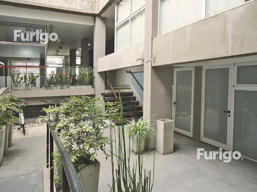 Imagen 2 de 16 de Venta. Oficina En Barrio Martin