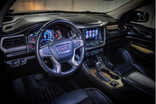 GMC Acadia 3.7 Denali At