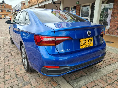 Volkswagen Jetta Highline 1.4cc Turbo