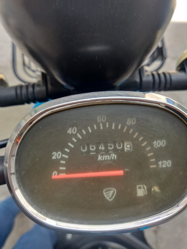 Motoneta D125 Azul Con 6450 Km Y En Buen Estado