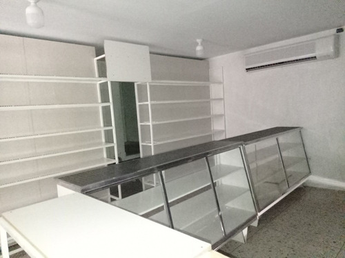 Imagen 9 de 13 de Excelentes Locales Comercial Y Apartamento En Barrio Obrero