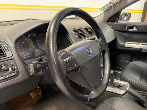 Imagen 14 de 15 de Volvo S40 2007 2.4 I 170hp At Pack Plus