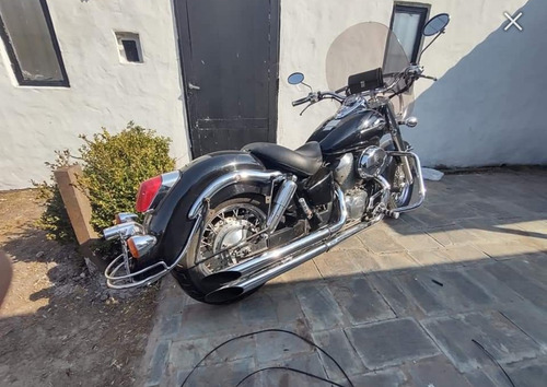 Honda Shadow (vt750)