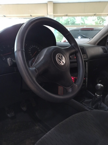 Volkswagen Golf 1.6 Comfortline 2004
