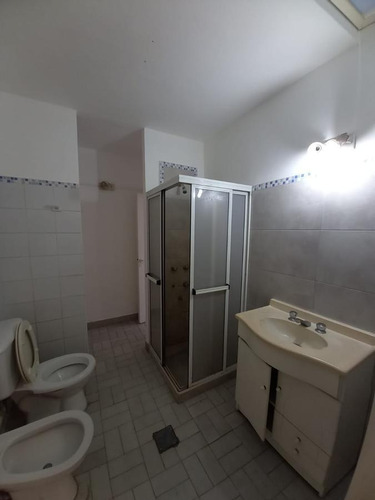 Imagen 24 de 27 de Ph En Venta 2 Dormitorios 103mts2 Totales - La Plata