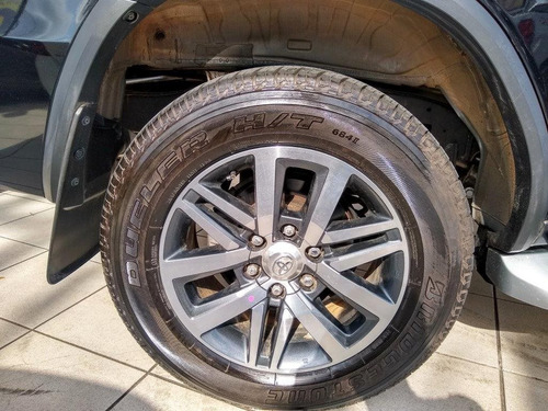 Toyota Hilux Sw4 2.8 Srx 4x4 7 Lugares 16v Turbo