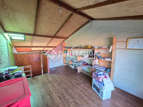 Casa De 3 Pisos En Venta Al Lado Del Metro Elisa Correa.