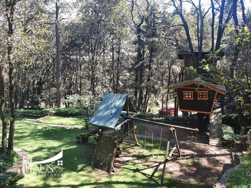 Casa De Revista En El Bosque De Tlalpuente.