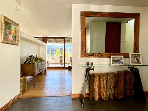 Se Vende Espectacular Casa En Condoinio / Con Novación