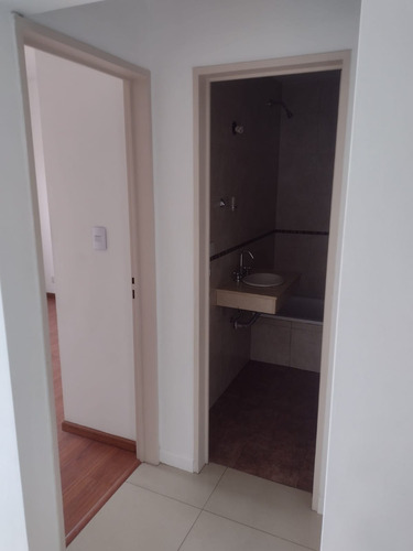 Imagen 5 de 14 de Venta - Depto 2 Amb 39 M² - Rodriguez Peña 2060 - S. L