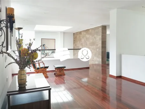 Venta Casa Unifamiliar Área 530m2, Alto Del Escobero
