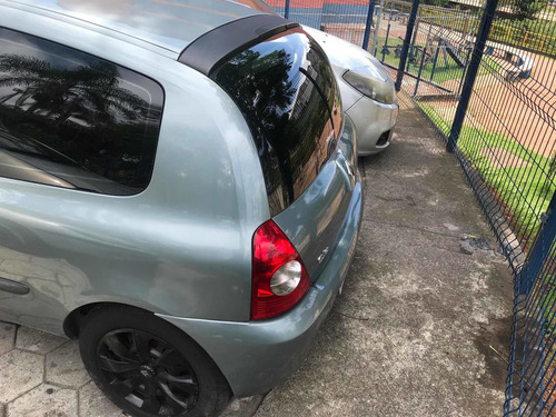 Imagem 6 de 15 de Renault Clio 2009 1.0 16v Campus Hi-flex 3p