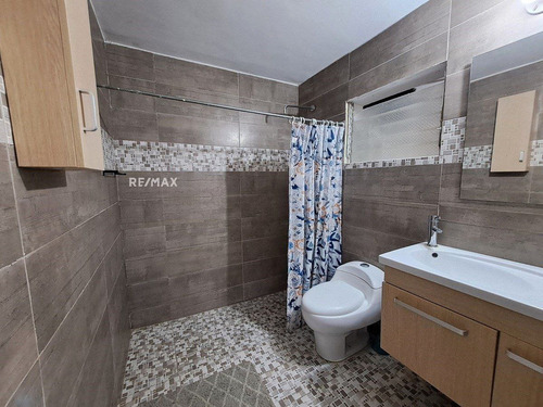Casa Urbanizacion La Arboleda, Con Anexo Independiente En Obra Gris, Porlamar, Isla De Margarita, Nueva Esparta