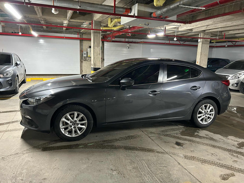 Mazda 3 2.0 Touring