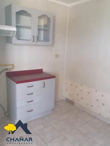 En Venta Departamento, Condominio Los Algarrobos.
