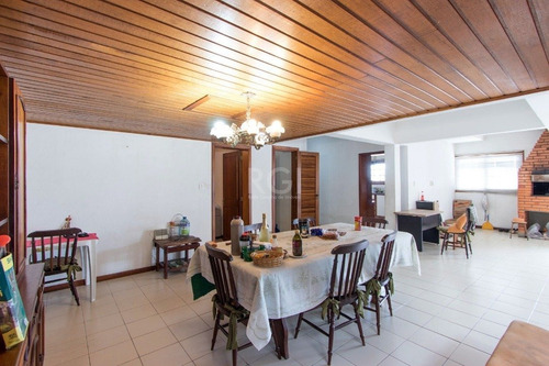 Casa Em Nonoai Com 3 Dormitórios - Lu430324