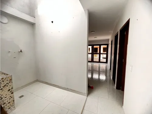 Se Veden Dos (2) Apartamentos En Segundo Y Tercer Piso - El Carmen Vib