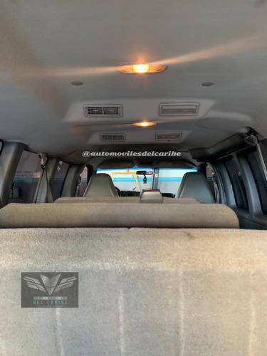 Imagen 11 de 13 de Chevrolet Van Express