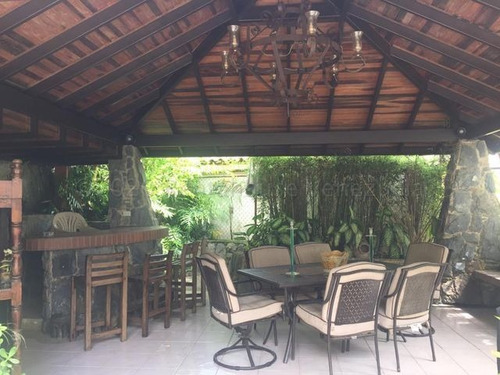 Imagen 8 de 12 de Casa Venta La Lagunita Country Club 22-9015 Caro Fermoso 0424 2083128