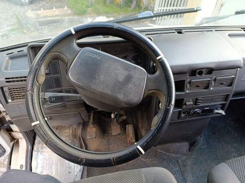 Iveco 35.10 Ano 1999 Com Bau 3,3m