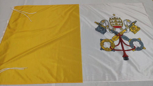 Bandera Del Vaticano Papal 2.5 X 1.45m Y Todos Los Paises