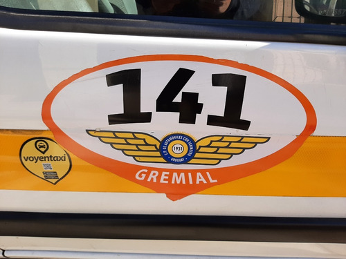 Venta Taxis Con Vehiculos Y Permisos